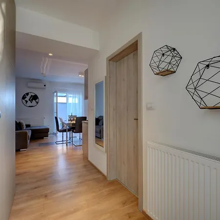 Aria דירה פולה